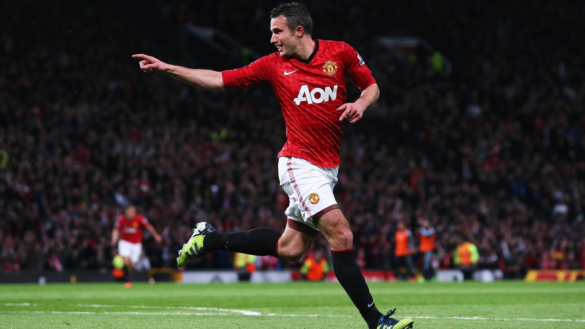 联赛焦点战吸引全球关注